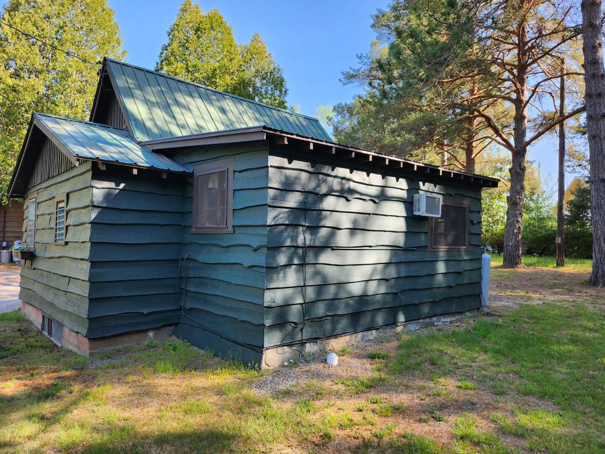 Moreno'S Adirondack Cabins Саранак-Лейк Екстер'єр фото